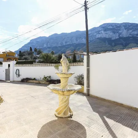 Villa Denia, 4 Dormitorios, 7 Personas - Es-262-44 Denia