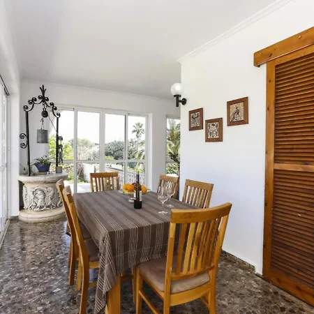 Villa Denia, 4 Dormitorios, 7 Personas - Es-262-44
